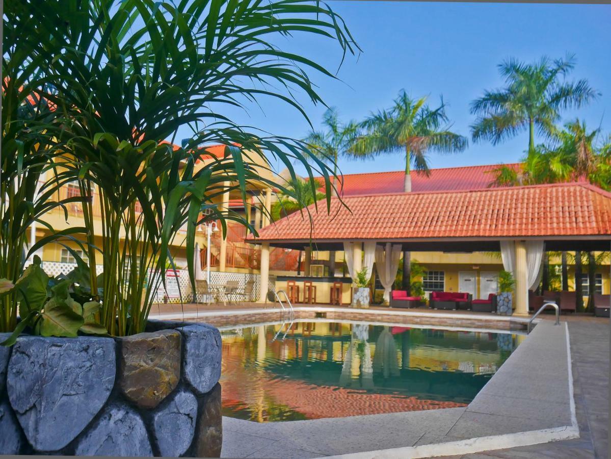 Hotel North Resort ปารามารีโบ ภายนอก รูปภาพ